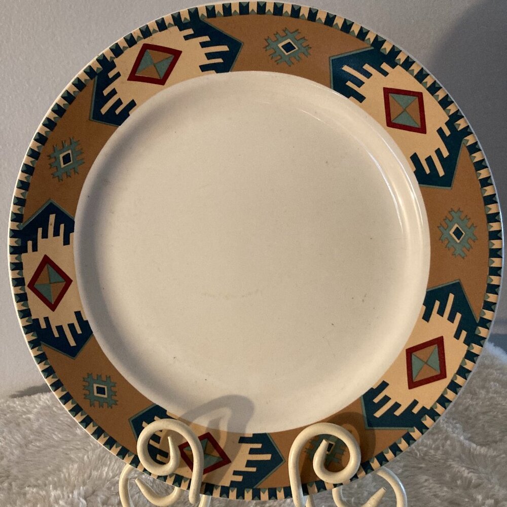 Eddie Bauer Home "New Horizons Tan"  10-5/8" Dinner Plate